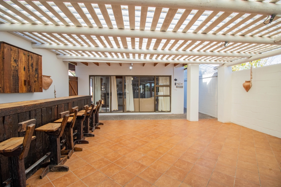 3 Bedroom Property for Sale in Country Club Western Cape